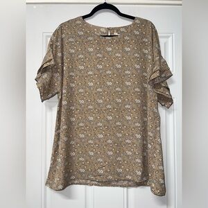 Cotton Bleu size large floral blouse